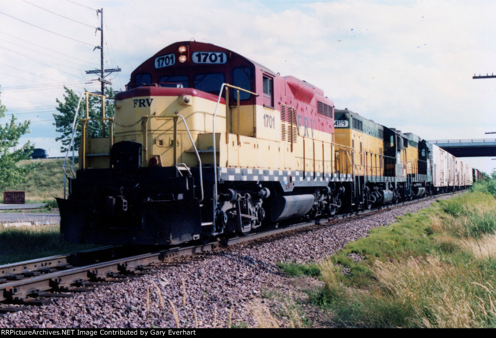 FRVR GP9R #1701 - Fox River Valley RR